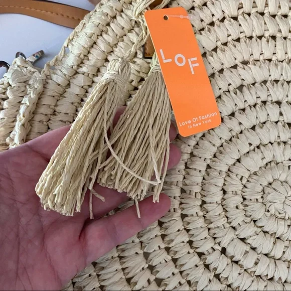 NWT Round Straw Tote - Picture 5 of 7